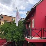 Red Goat * Tirana